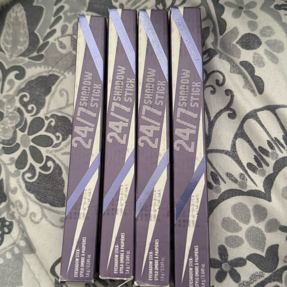 URBAN DECAY 24/7 SHADOW STICK BUNDLE